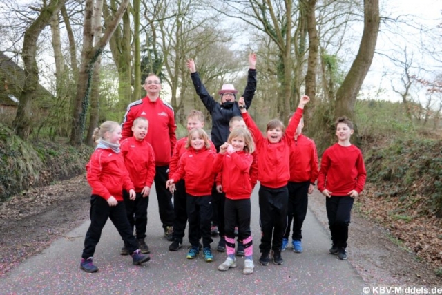 2020-03-04 17-20-40__0012_Meister_mJE